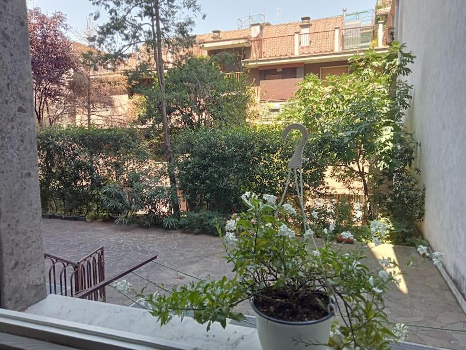 Il Grande Blu Lägenhet Milano Exteriör bild